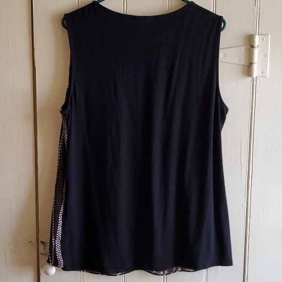 New York & Company Stretch Flowy Top XL - Picture 2 of 3